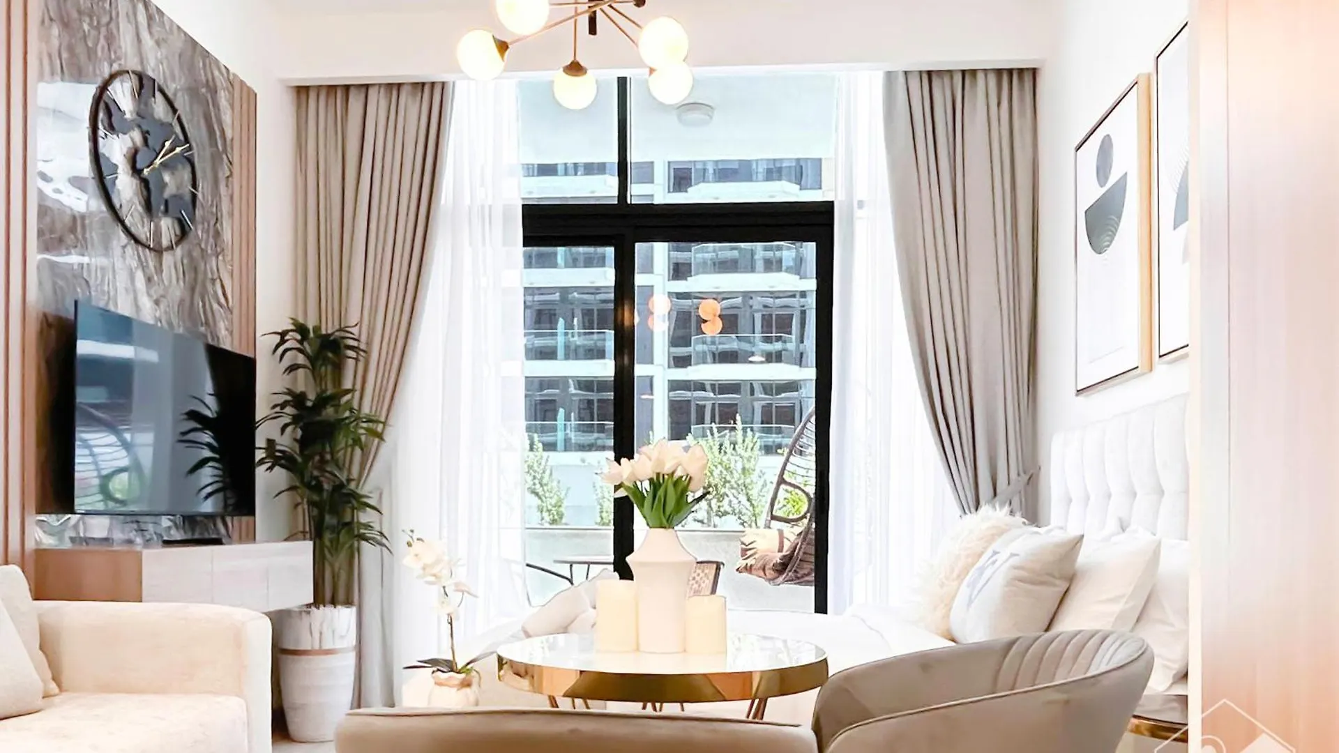 Charming Studio With Balcony In Azizi Riviera Dubai 0*,