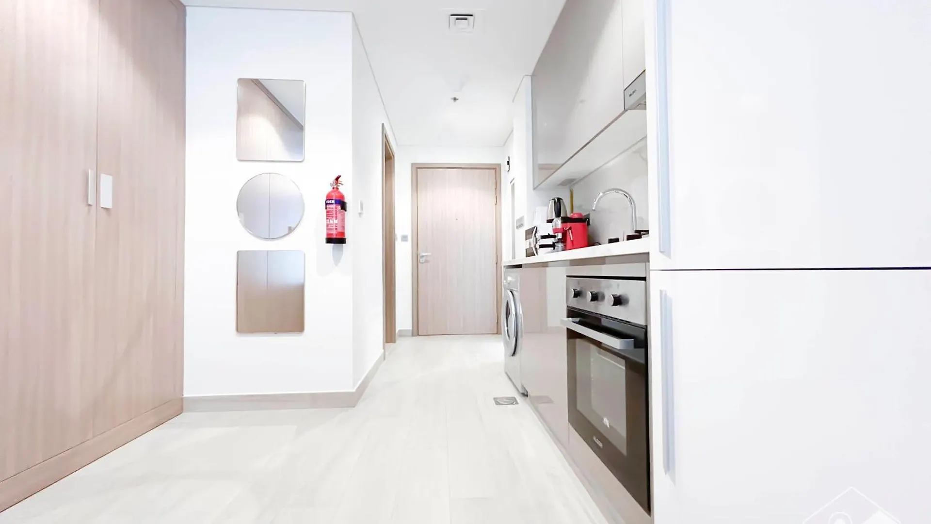 Apartment Charming Studio With Balcony In Azizi Riviera Dubai
